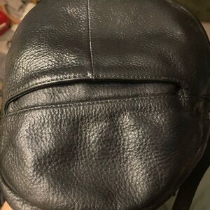 Black Hobo leather canteen circle purse